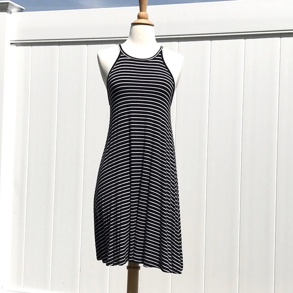 NWOT Old Navy Halter Slub Knit Swing Black and White Striped Dress Size Small - Picture 2 of 14